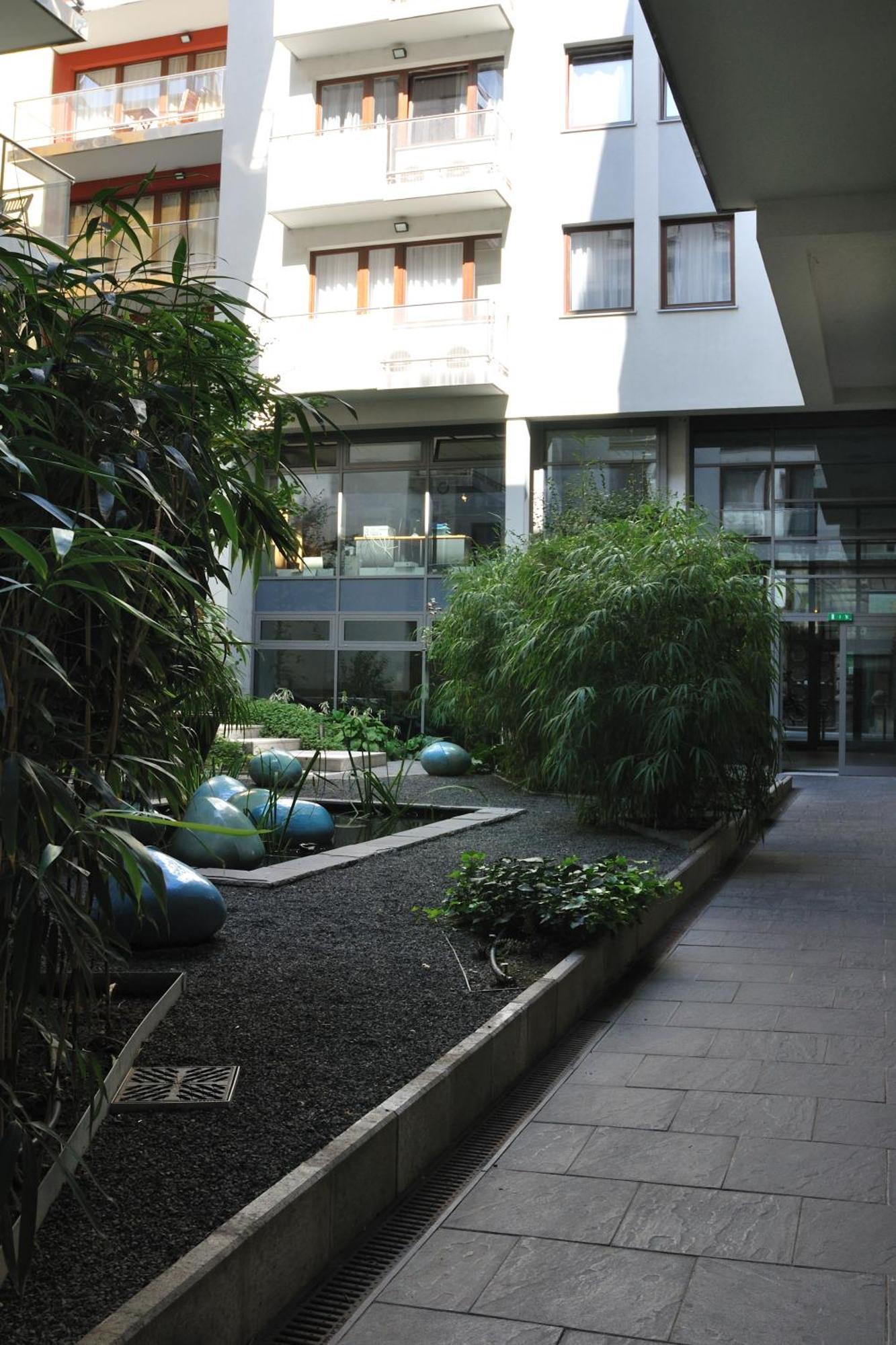 Apartament Urban Oasis With Free Parking Budapeszt Zewnętrze zdjęcie